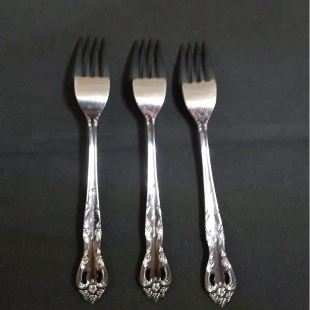 United Silver Co Stainless Acadia Dinner Fork-Japan-Floral-Pierced-MCM-Lot Of 3